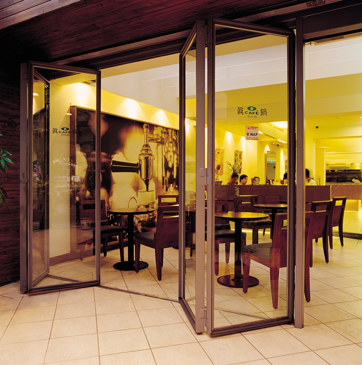 �����������������C���[�W